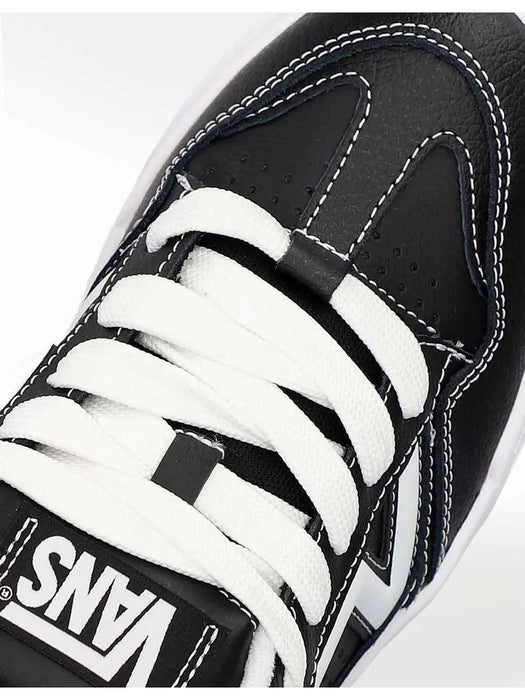 Tenis Vans Upland Negro Lisa 24 MX GRADO B