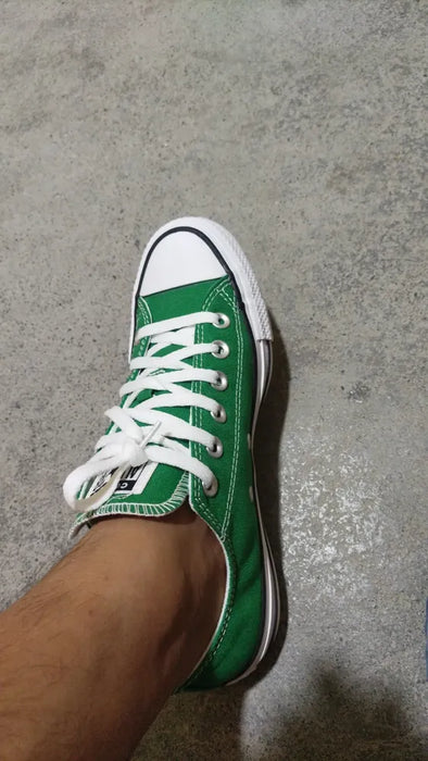 Tenis Converse Chuck Taylor 150476C Unisex Verde Liso Talla 24.5 MX | Grado B
