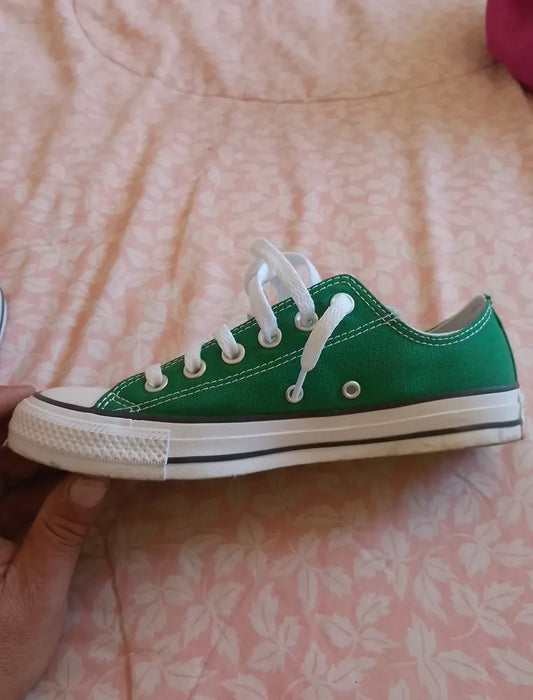 Tenis Converse Chuck Taylor 150476C Unisex Verde Liso Talla 24.5 MX | Grado B