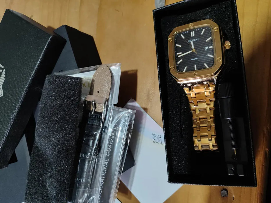 Reloj Zunpai Impermeable e Inoxidable Color Dorado para Hombre | Grado B