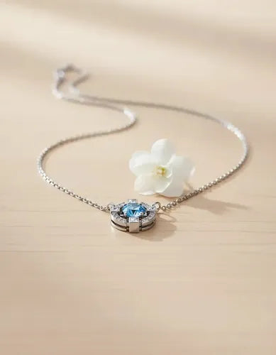 Collar de Cristal Azul con Estuche de Regalo | Grado B