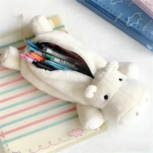 Estuche de Lápices de Peluche con Forma de Hipopótamo Color Azul | Grado B