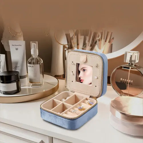 Joyero Organizador de Terciopelo Azul con Espejo para Anillos y Aretes | Grado B