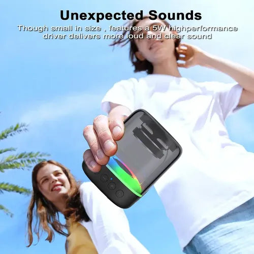 Bocina Bluetooth Portátil Mini con Luz LED TWS Estéreo y Radio | Grado B