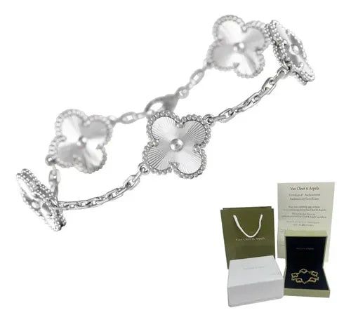 Pulsera Trébol de Cuatro Hojas con Kit de Regalo Color Dorado