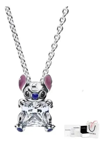 Collar Brillante con Dije de Personaje Color Plateado | Grado B