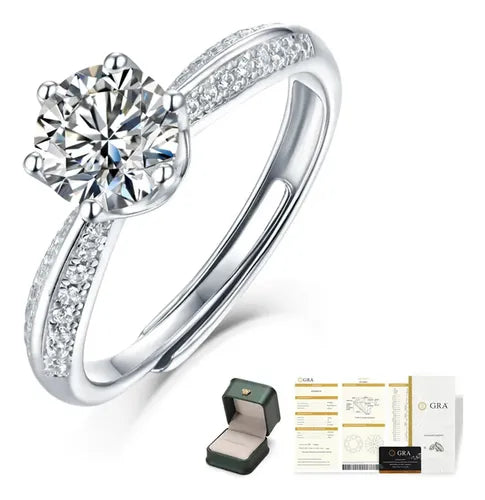 Anillo de Compromiso con Piedra Tipo Moissanita Ajustable Color Plateado