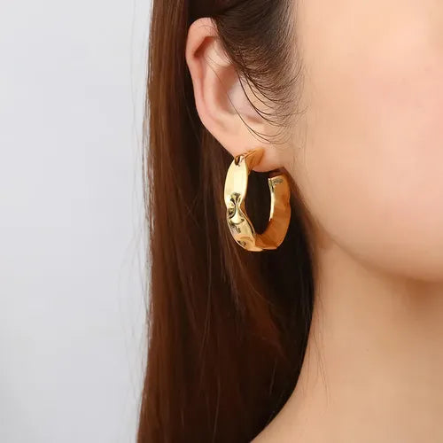 Arracadas Martilladas para Mujer Color Dorado | Grado B