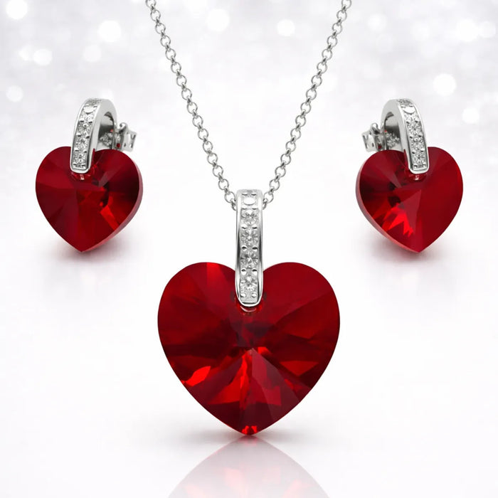 Collar con Colgante de Corazón Latiente Rojo | Grado B