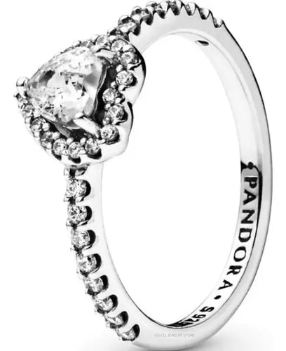 Anillo con Corazón Elevado Color Plateado | Grado B
