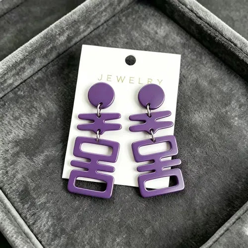 2 Pares de Aretes con Letras de Feliz Año Nuevo Color Verde y Rojo | Grado B