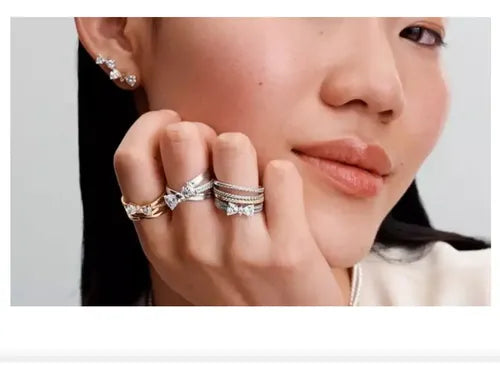 Anillo Doble Halo Brillante Color Plateado