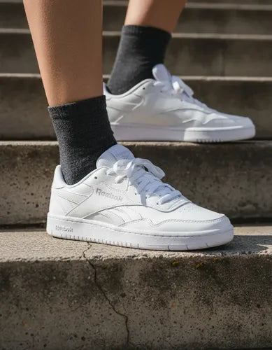 Tenis Reebok BB 1000 Unisex Blanco y Gris Talla 24.5 MX | Grado A