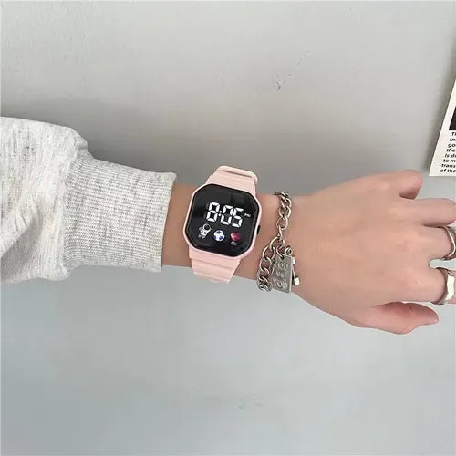 Reloj Deportivo LED Digital con Diseño de Astronauta para Niños Color Rosa | Grado B
