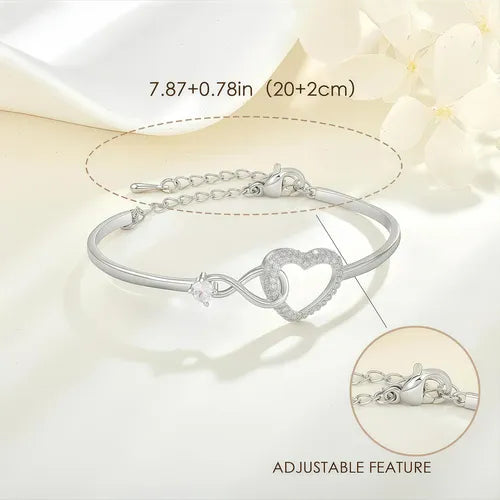 Pulsera de Corazón Ajustable para Mujer Color Plateado | Grado B