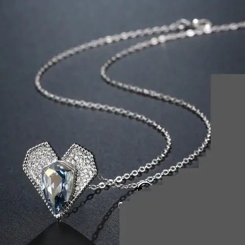 Collar de Corazón Amor Eterno con Cristal | Grado B