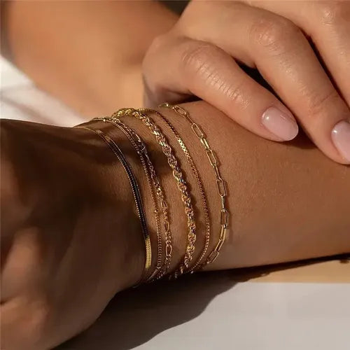 6 Pulseras para Mujer Color Dorado | Grado B