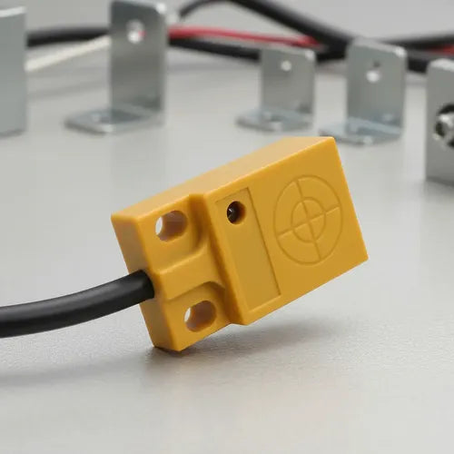 Sensor Inductivo Plano TL-W5MB2 PNP NC 5 mm con Cable de 1 m | Grado B