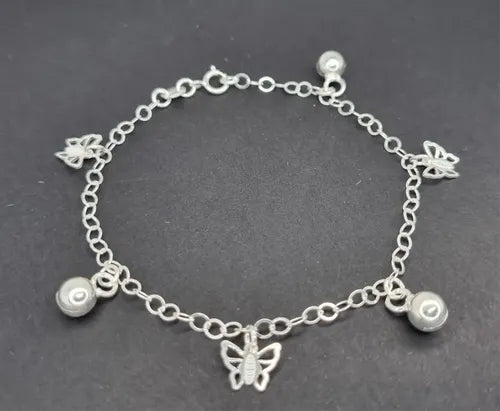 Pulsera de Cadena con Dije de Mariposa Color Plateado | Grado B