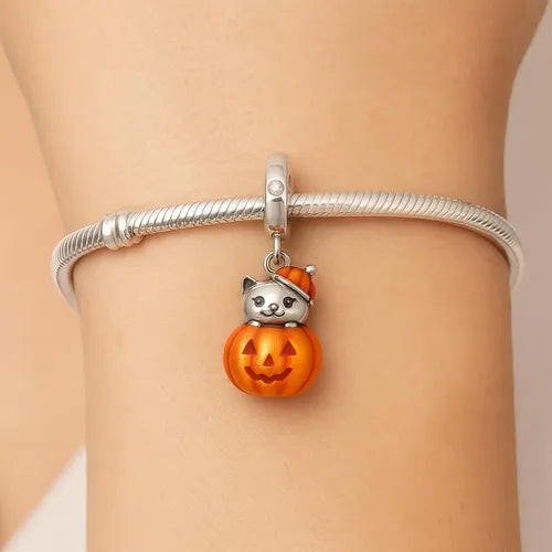 Charm con Forma de Calabaza de Halloween Color Plateado y Naranja | Grado B