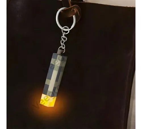 2 Llaveros de Antorcha Luminosa con Luz Nocturna | Grado B