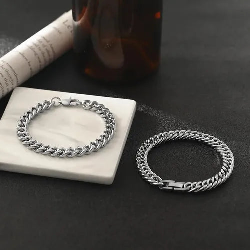 Pulsera de Cadena Cubana de Acero Color Plateado para Hombre y Mujer | Grado B