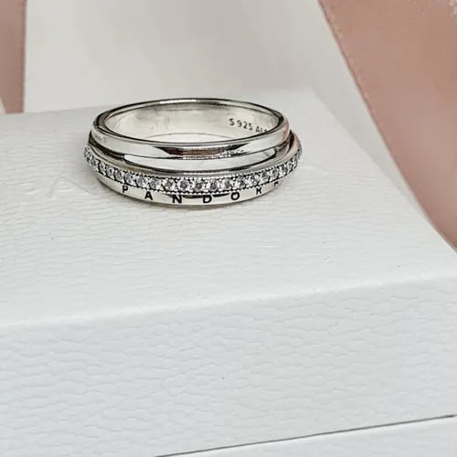 ANILLO TRIPLE BANDA EN PAVE 2
