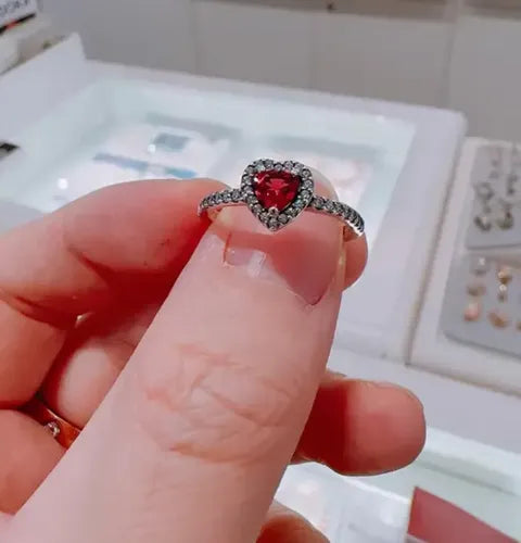 Anillo Corazón Elevado Rojo con Kit de Regalo Color Plateado