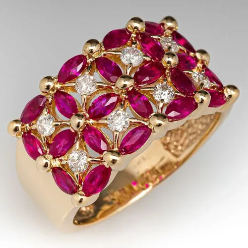 Anillo de Acero Inoxidable Dorado con Piedra Roja Diseño Octagonal | Grado B