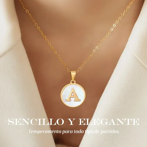 Collar Dije Letras Iniciales Acero Inoxidable Doradas Mujer | Grado B