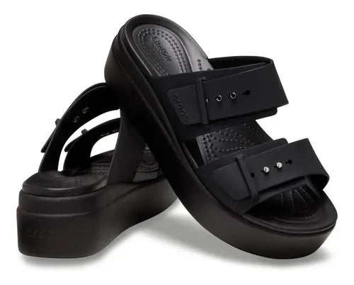 Sandalias Crocs Brooklyn Low Wedge para Mujer Talla 23 MX| Grado B