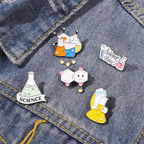 Broches Esmaltados Unisex con Formas Únicas | Grado B