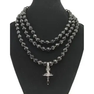 Collar de Saturno Color Negro | Grado B
