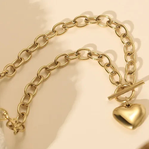 Collar Geométrico Calado de Acero Inoxidable Color Dorado | Grado B