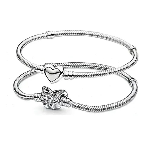 Pulsera con Cierre de Corazón Pavé Color Plateado | Grado B