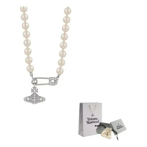 Collar de Perlas con Alfileres de Gancho | Grado B