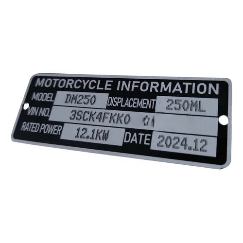 2 Placas VIN para Motocicleta Italika para Grabar Negro y Color Plateado | Grado B
