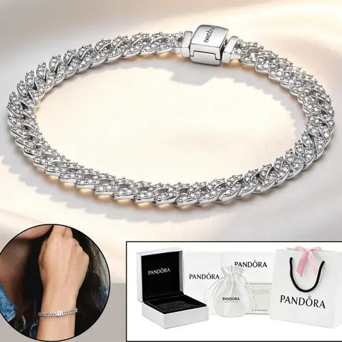 Cadena de Perla para Clavícula con Estuche Color Plateado | Grado B