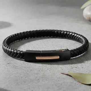 Pulsera de Piel con Motivo de Balón de Fútbol | Grado B