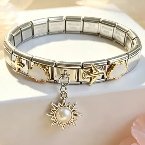 Set de Pulsera con Dije de Luciérnaga que Brilla en la Oscuridad Color Plateado | Grado B