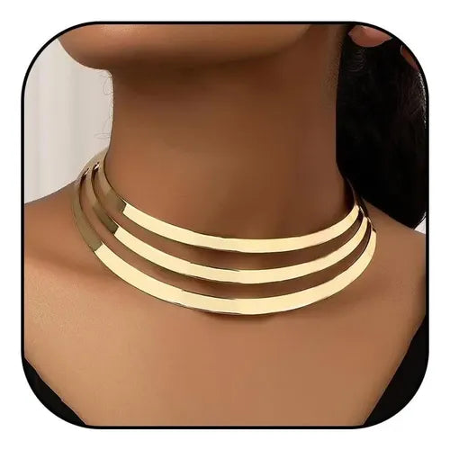 Collar Geométrico Calado de Acero Inoxidable Color Dorado | Grado B