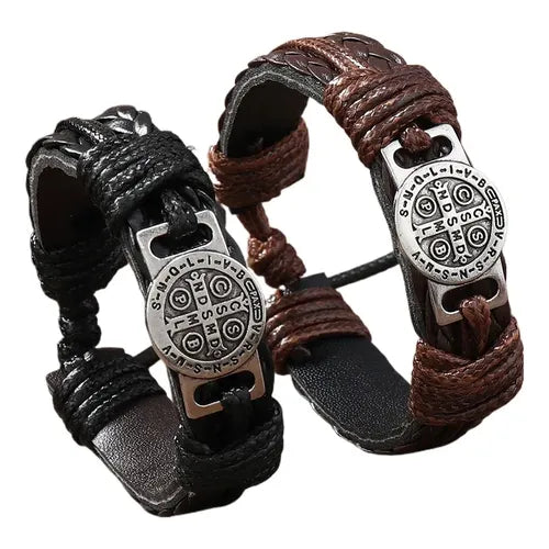 Pulsera de Piel con Motivo de Balón de Fútbol | Grado B