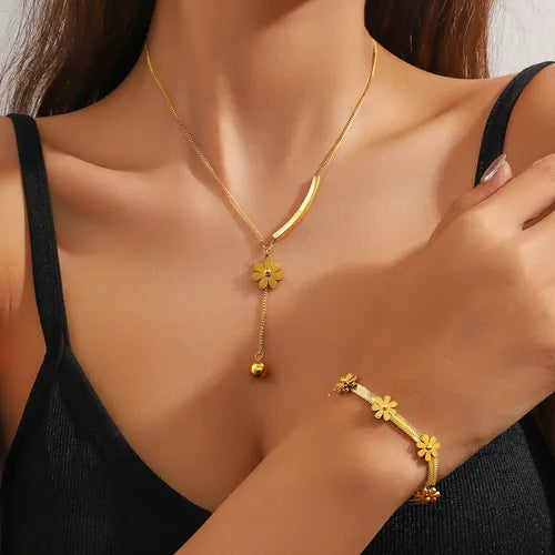 COLLAR MUJER CHAPADO ORO 10 DISEÑOS ELEGANTES TITANIO LIGERO 4