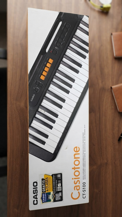 TECLADO MUSICAL CASIO CT-S100 NEGRO GRADO A